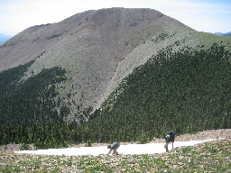 Snowballs on the ridge approaching Baldy